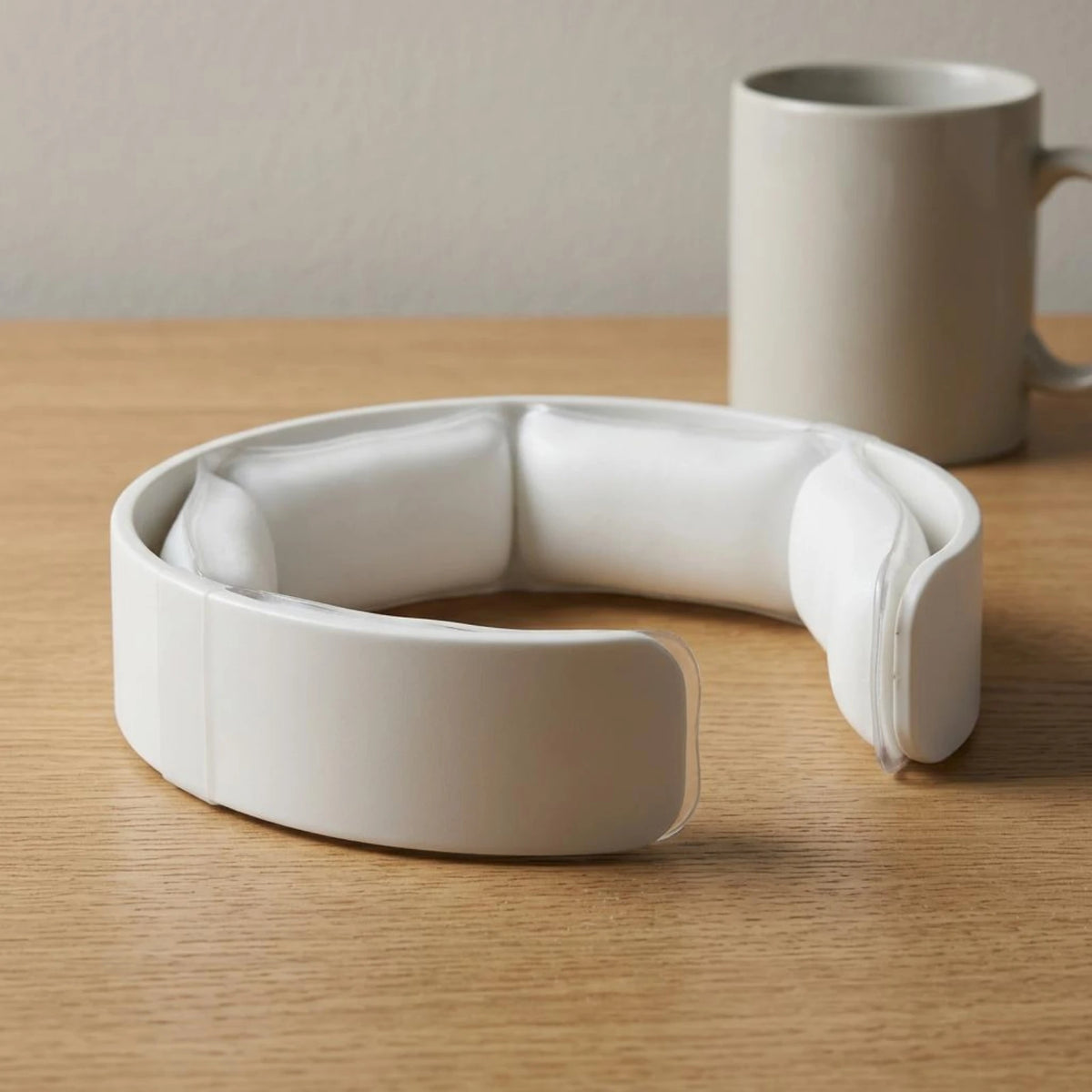 Cooling Neck Band Reusable Cooling Collar Cool Wrap Segmented Body Cooler Curved for Everyday Heat Relief