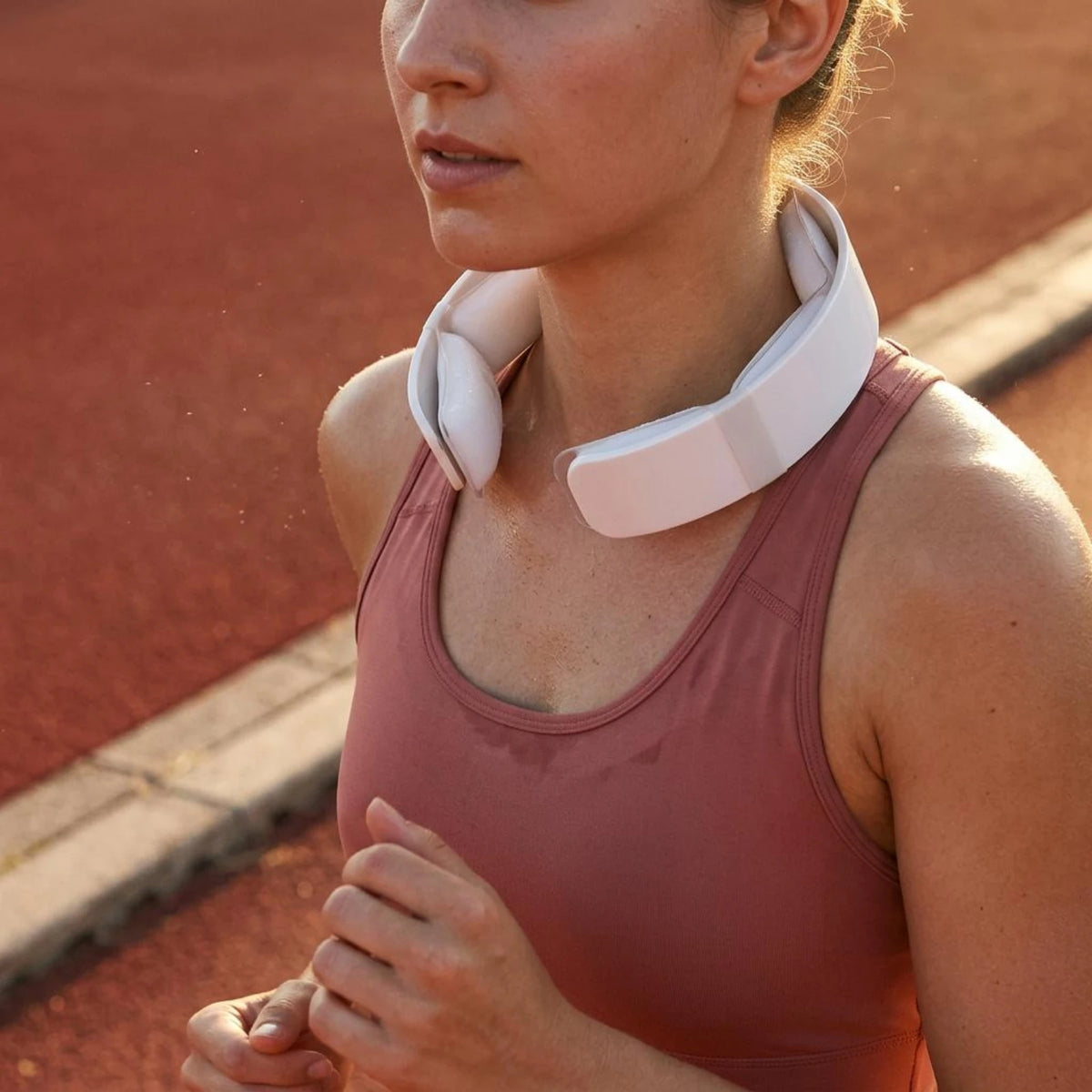 Cooling Neck Band Reusable Cooling Collar Cool Wrap Segmented Body Cooler Curved for Everyday Heat Relief
